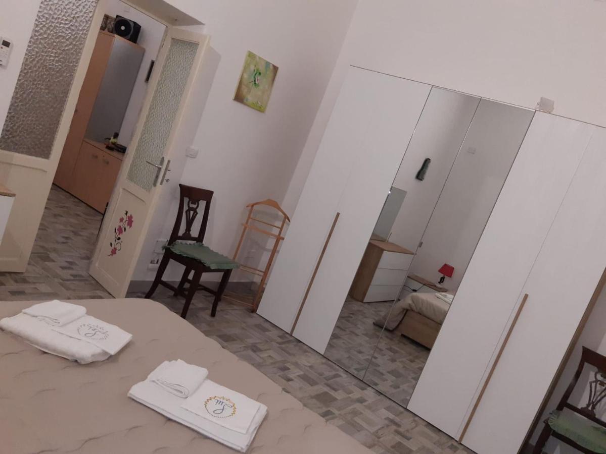 דירות פלרמו La Casa Di Franco מראה חיצוני תמונה