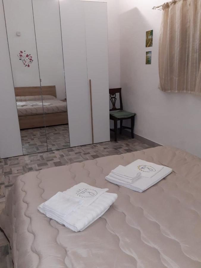 דירות פלרמו La Casa Di Franco מראה חיצוני תמונה